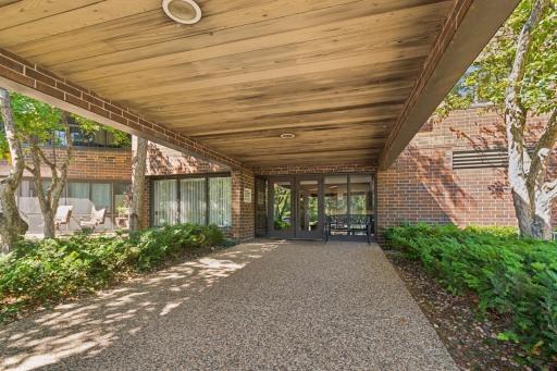 2265 Youngman Avenue, 110E, Saint Paul, MN 55116