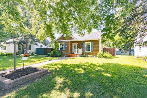 3308 Brownlow Avenue, Minneapolis, MN 55426