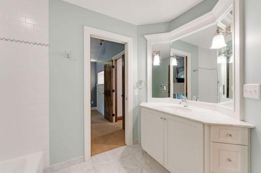 5808 Louis Avenue, Minnetonka, MN 55345