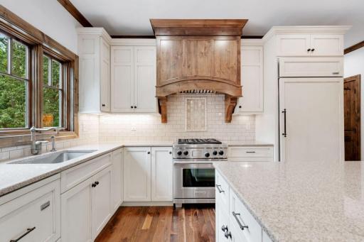 5808 Louis Avenue, Minnetonka, MN 55345