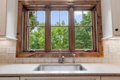 5808 Louis Avenue, Minnetonka, MN 55345