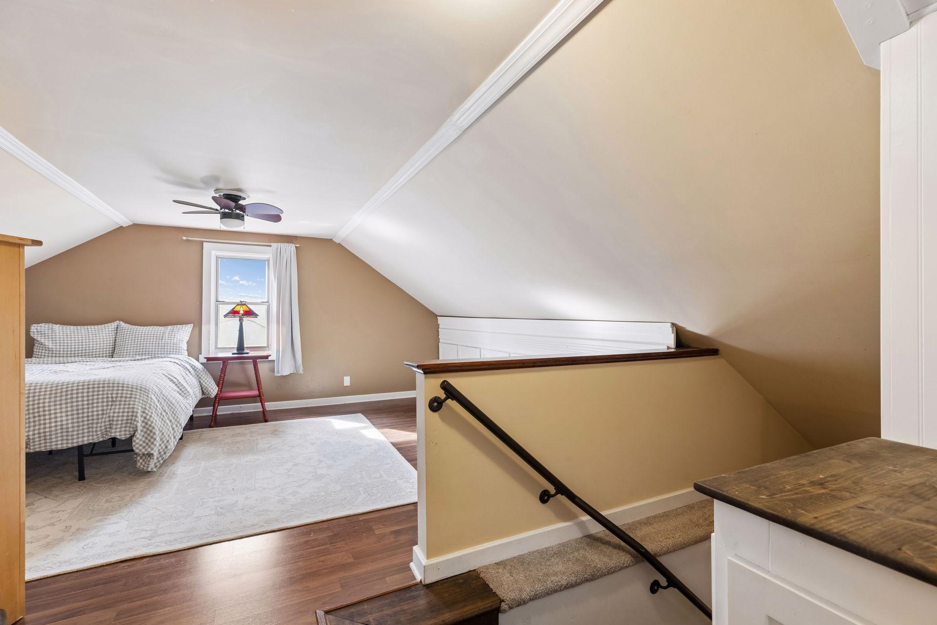 1693 Charles Avenue - Spacecrafting - 0028.jpg