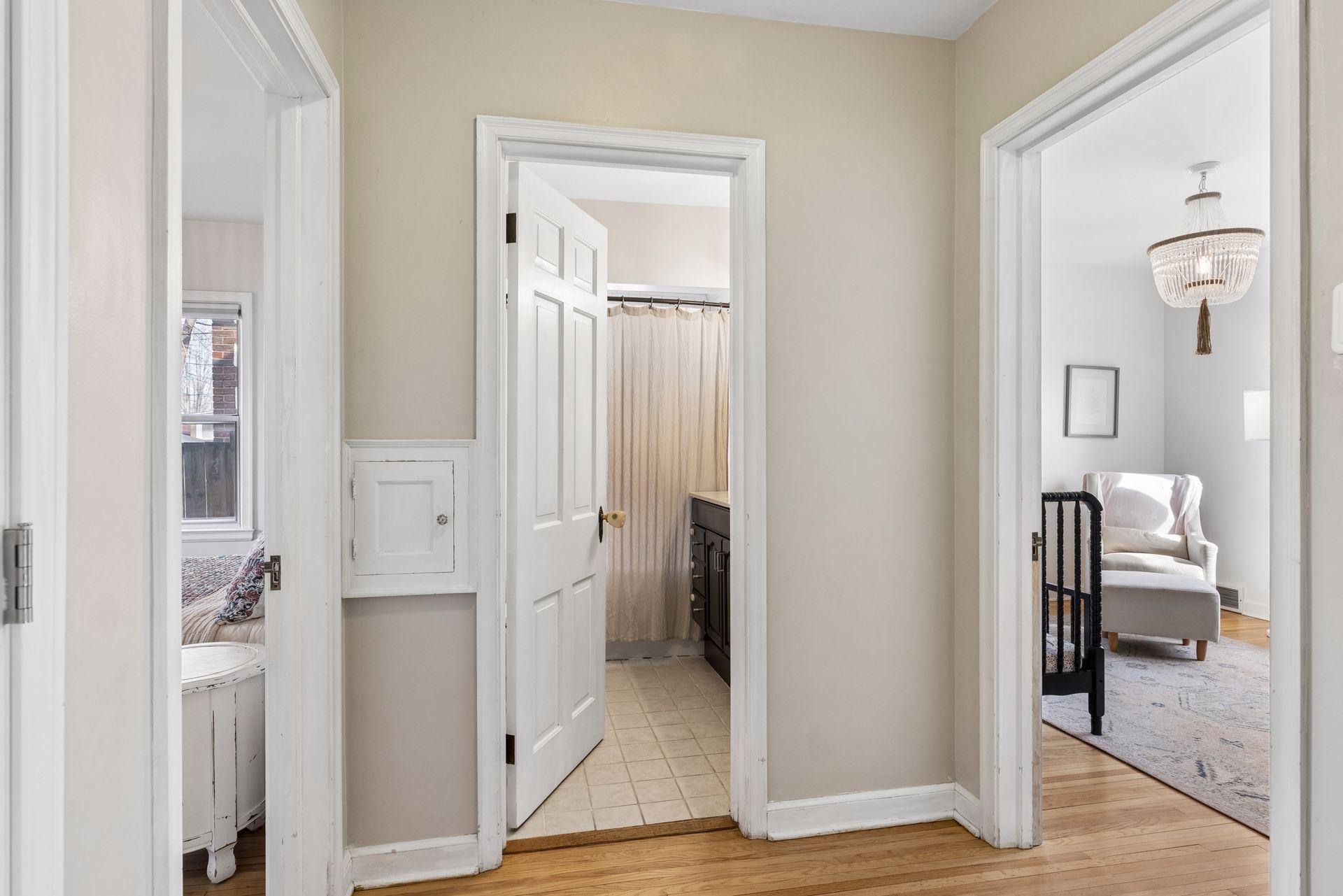 1693 Charles Avenue - Spacecrafting - 0014.jpg