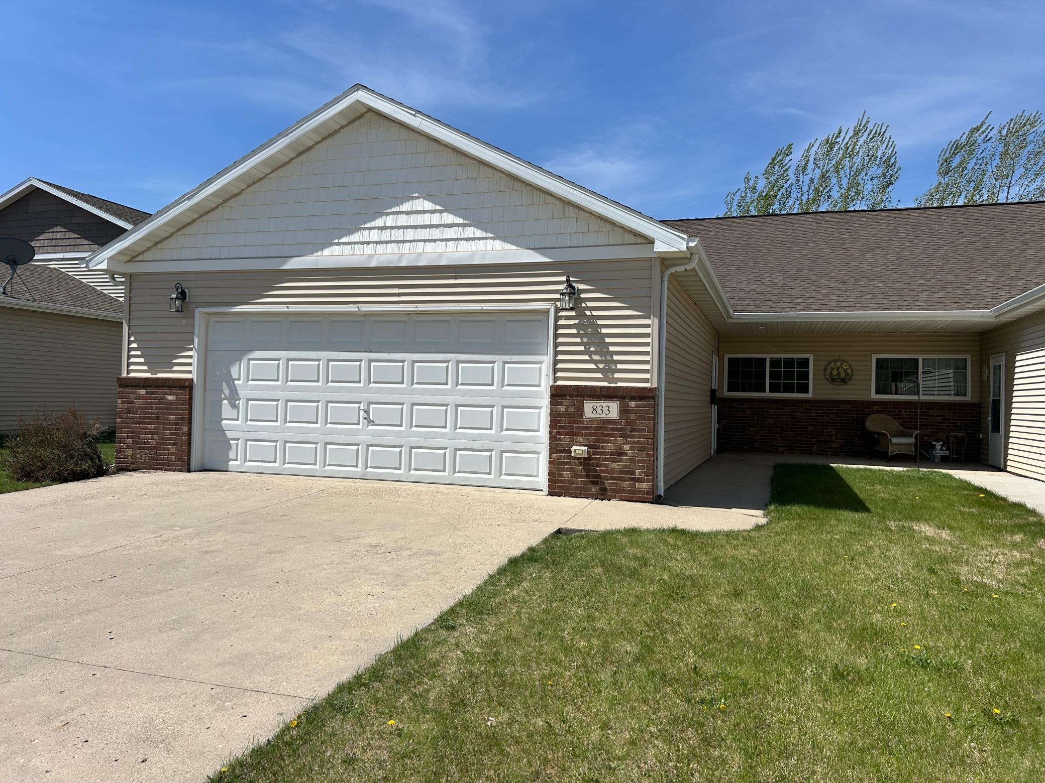 South Moorhead Twin Home.JPG