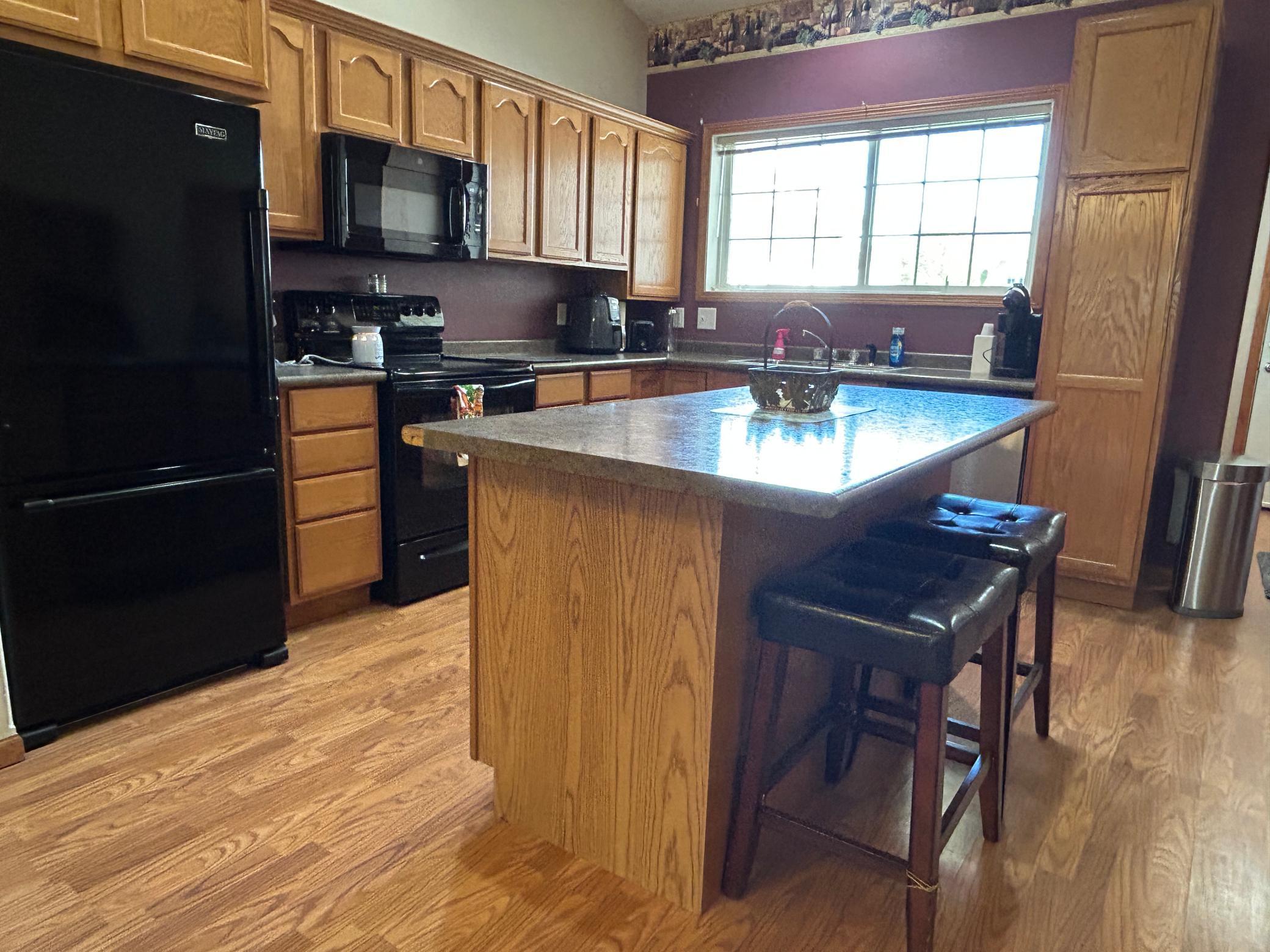 Kitchen Island.JPG