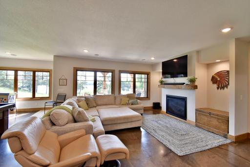 26888 734th Avenue, Dassel, MN 55325