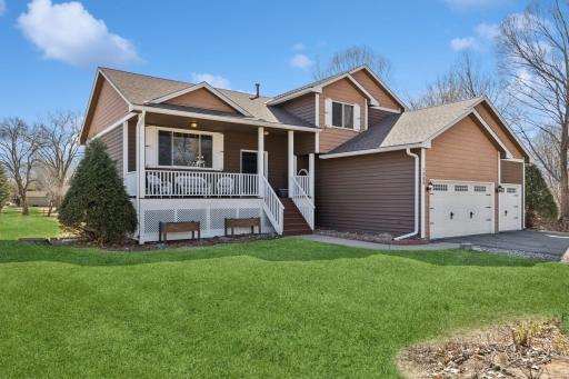 1284 Otter Ridge Road, White Bear Lake, MN 55110