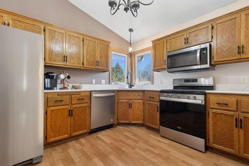 1284 Otter Ridge Road, White Bear Lake, MN 55110