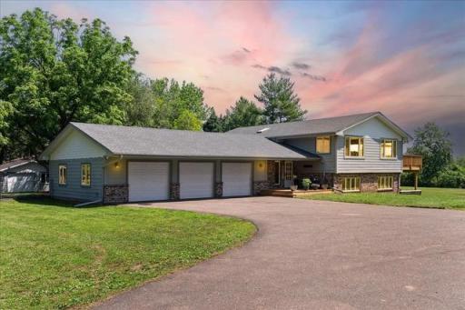 345 Quinlan Avenue S, Lakeland, MN 55043