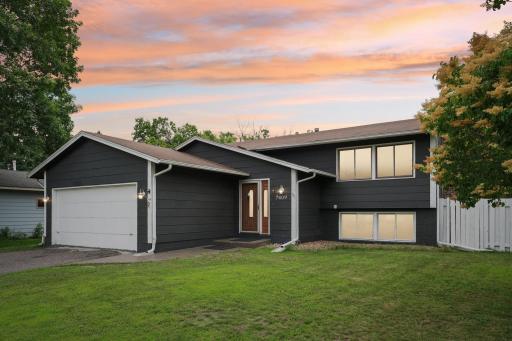 7409 74th Avenue N, Minneapolis, MN 55428