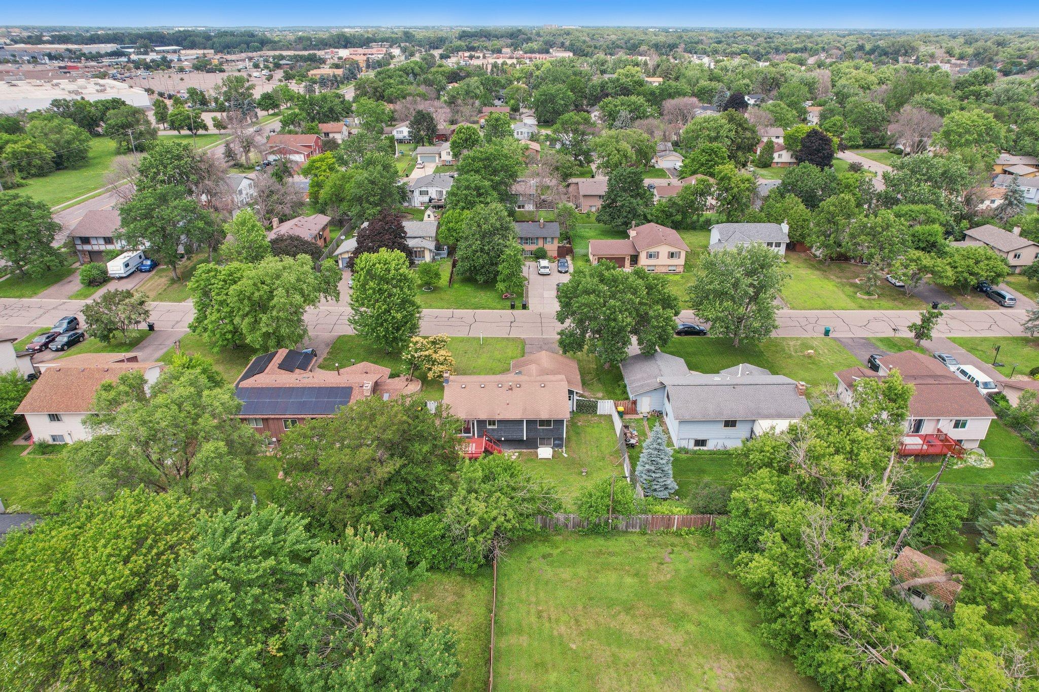 59-web-or-mls-74th Ave-2406-057.jpg