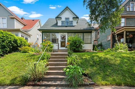 726 Queen Avenue N, Minneapolis, MN 55411
