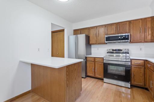 2530 Teakwood Lane N, Plymouth, MN 55441