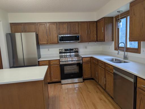 2530 Teakwood Lane N, Plymouth, MN 55441