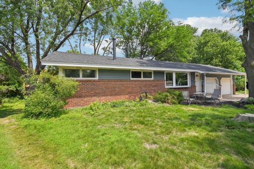 991 Patton Road, New Brighton, MN 55112