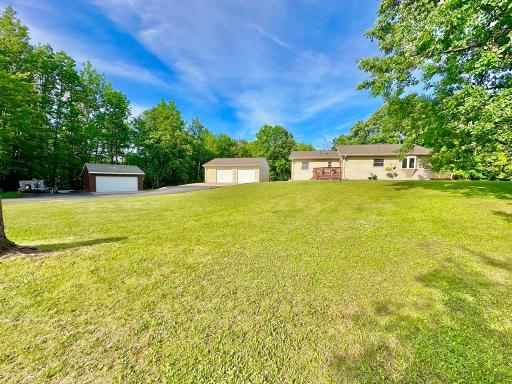 2117 Isleview Road, Grand Rapids, MN 55744