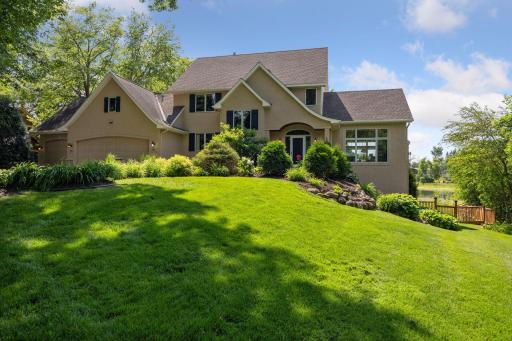 180 Ranchview Lane S, Wayzata, MN 55391