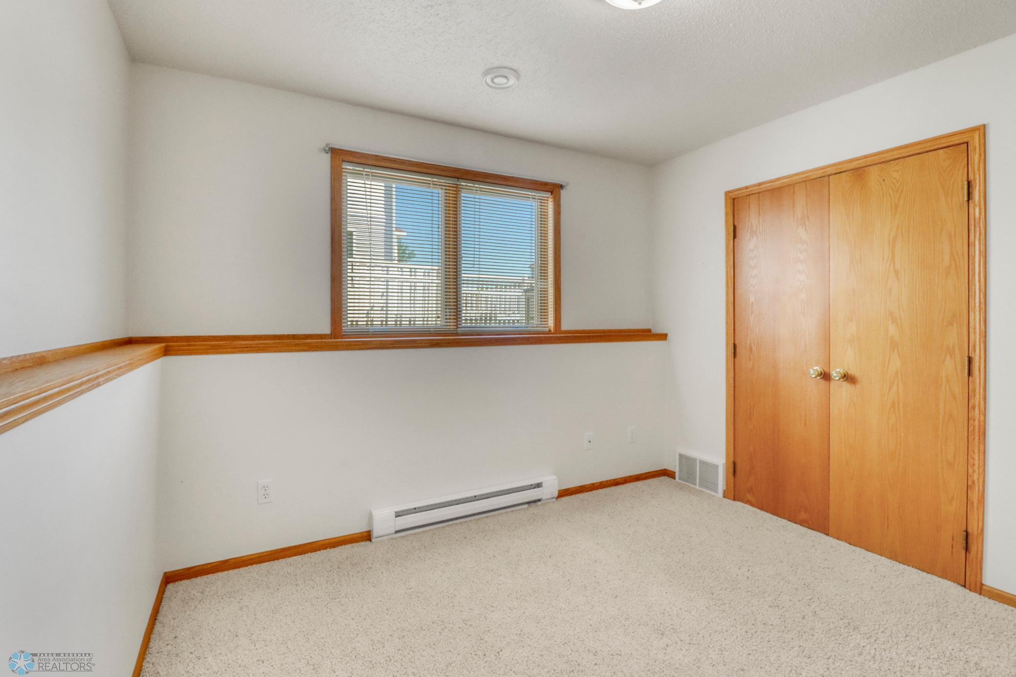 36Basement Bedroom1_1.JPG