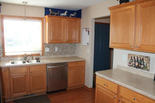 Simple yet stately cabinet. Storage is the concept for the kitchen.