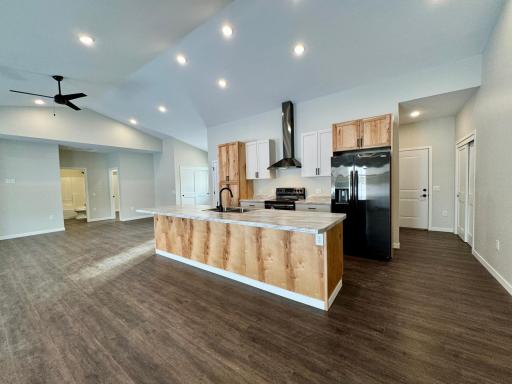 Photo for 605 Lincoln Street SE, Warroad, MN 56763 - Listing #6744429 605 Lincoln Street SE, Warroad, MN 56763