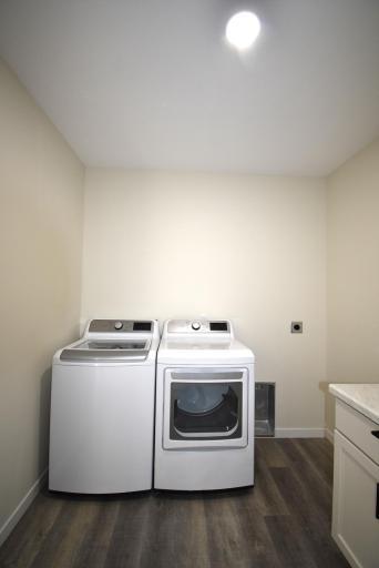 516 Washington Street SE, Warroad, MN 56763