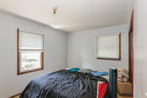 1101 Mitchell Drive, Faribault, MN 55021