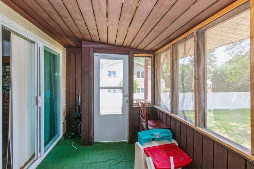 1101 Mitchell Drive, Faribault, MN 55021