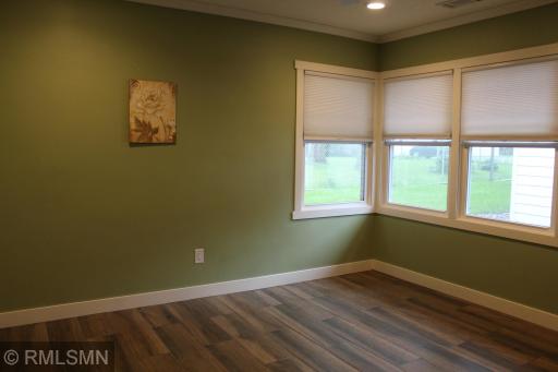 675 Mooers Avenue SE, Cokato, MN 55321