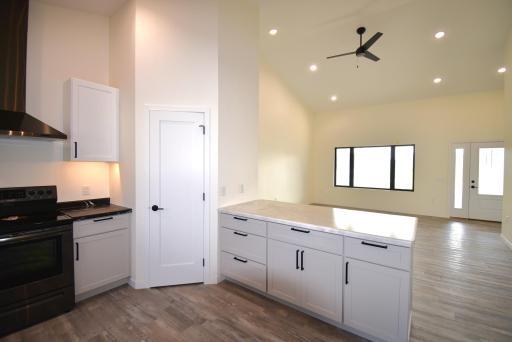 609 Lincoln Street SE, Warroad, MN 56763