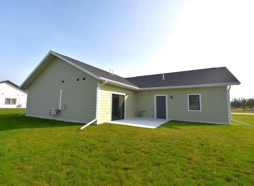 505 Garfield Street SE, Warroad, MN 56763