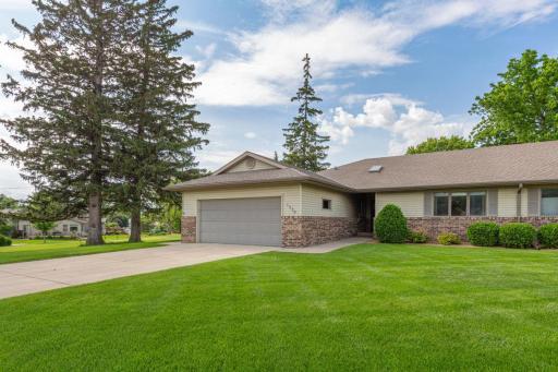 1530 E Rose Street, Owatonna, MN 55060