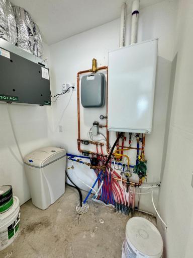 605 McKinley Street SE, Warroad, MN 56763