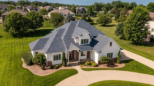 1608 Greystone Lane SW, Rochester, MN 55902