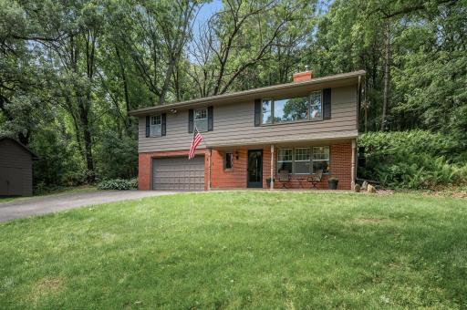 Photo for 109 Cimarron Court, Apple Valley, MN 55124 - listing #6744512 Super private cul-de-sac on over an acre lot!