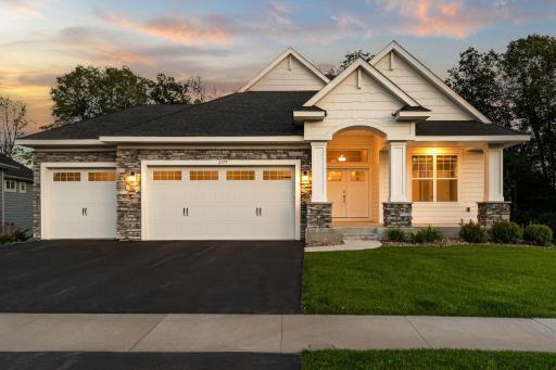2177 Paisley Path, Chanhassen, MN 55317