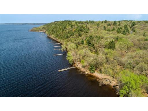 306 Cove Road, Hudson, WI 54016