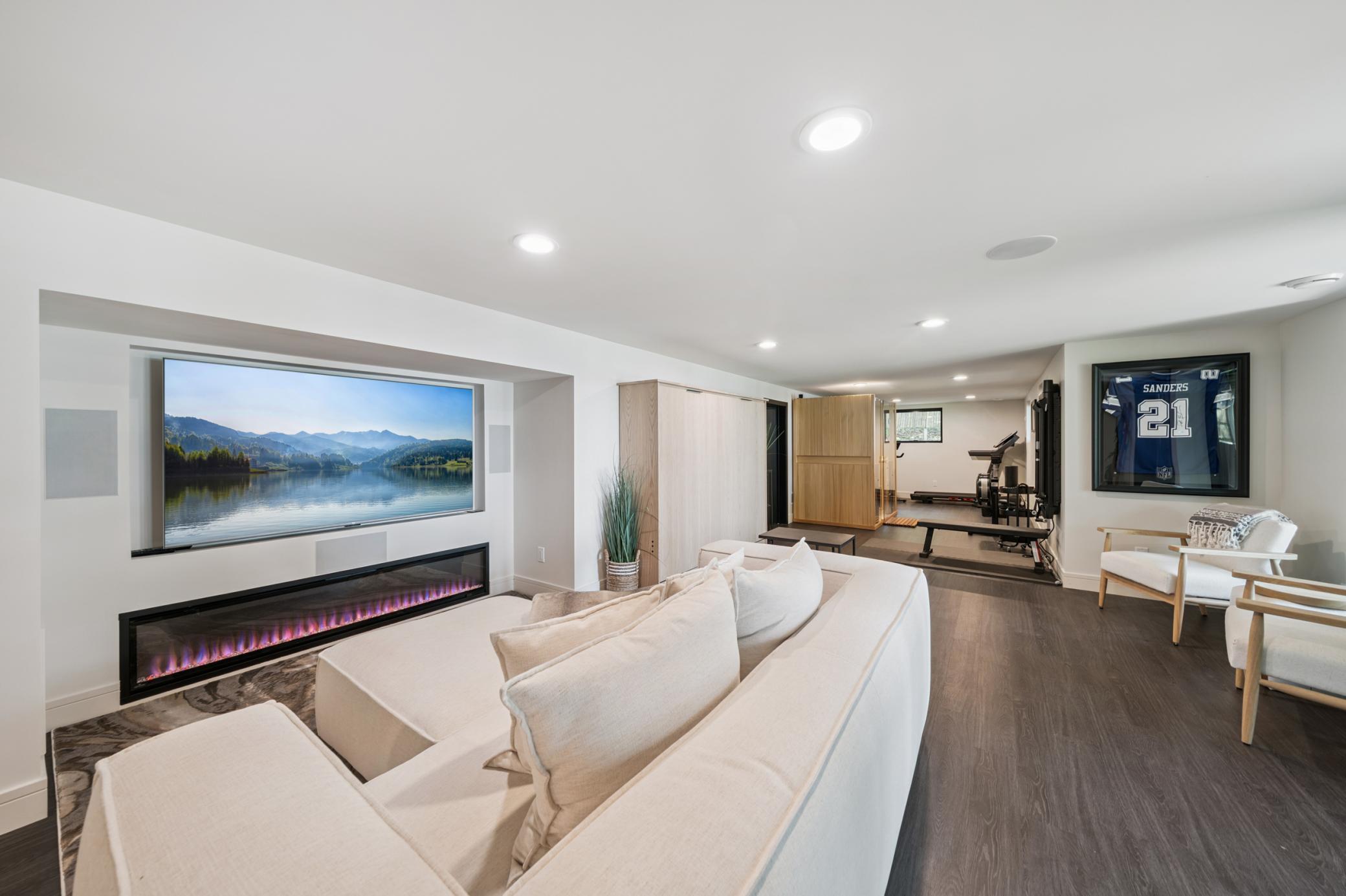 entertainment lower level