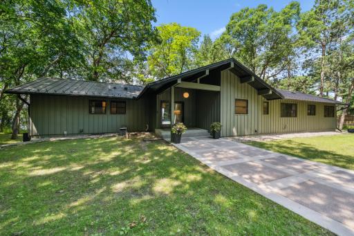 306 Cove Road, Hudson, WI 54016