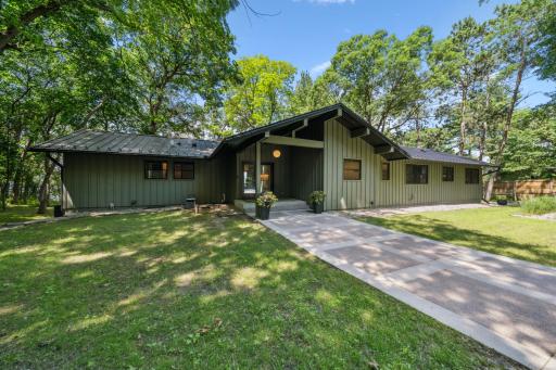 306 Cove Road, Hudson, WI 54016