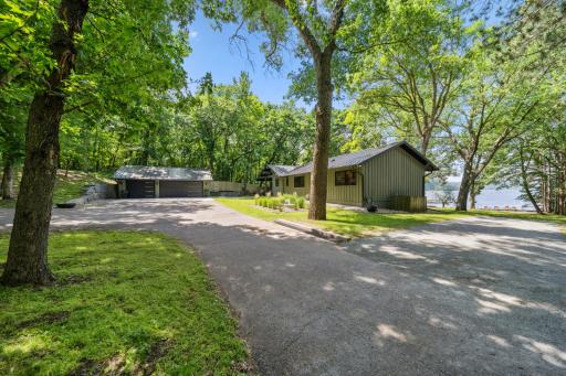 306 Cove Road, Hudson, WI 54016