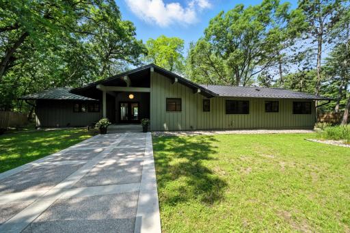 306 Cove Road, Hudson, WI 54016