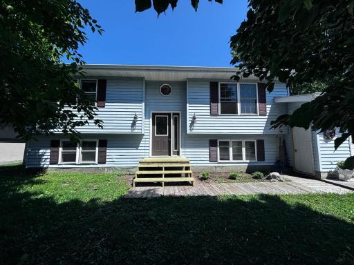 1607 13th Avenue W, International Falls, MN 56649