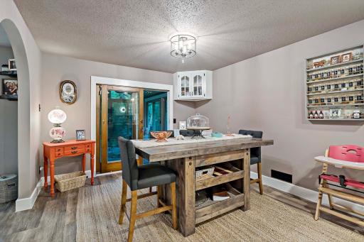 Infomal Dining Space