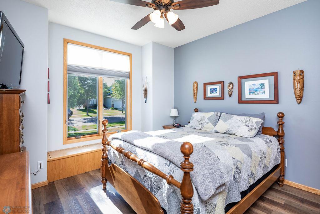 Main Floor 2nd Bedroom
