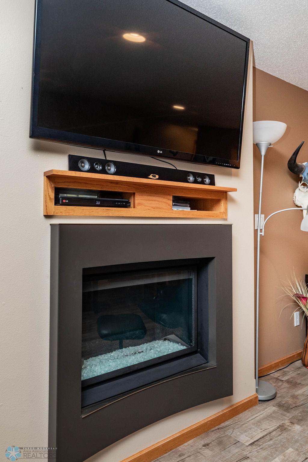 Gas Fireplace Downstairs