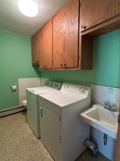 402 6th Street NE, Barnesville, MN 56514