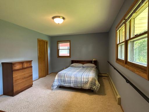 402 6th Street NE, Barnesville, MN 56514