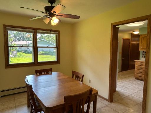 402 6th Street NE, Barnesville, MN 56514