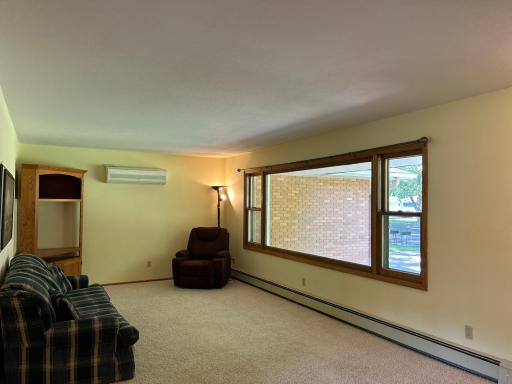 402 6th Street NE, Barnesville, MN 56514