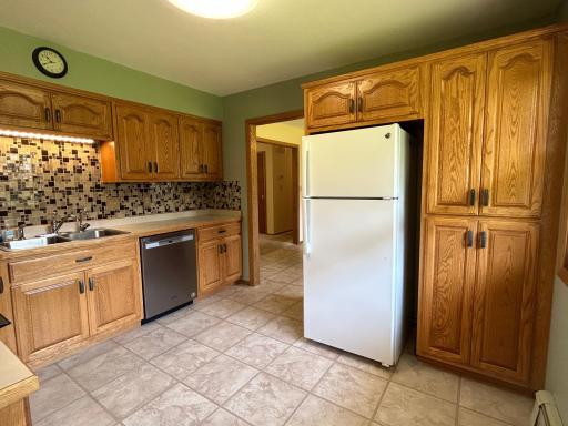402 6th Street NE, Barnesville, MN 56514